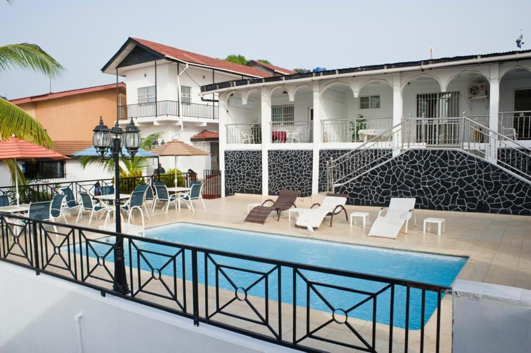 Hotel Barmoi Фритаун Экстерьер фото