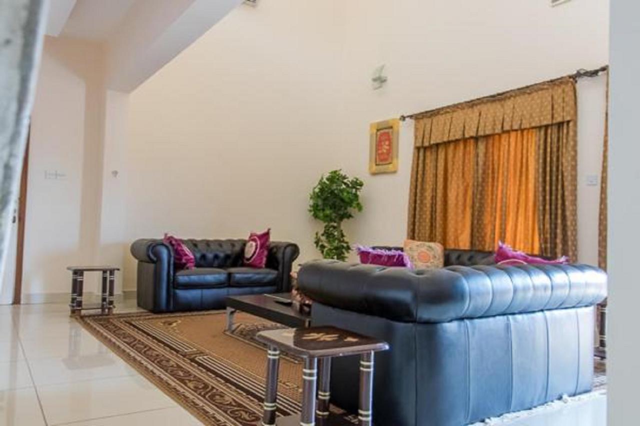 Hotel Barmoi Фритаун Экстерьер фото